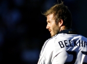 九游娱乐网站-鹈鹕振翅撕裂汽车城，欧文无解单打诠释进攻美学