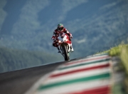 九游娱乐官方网站-当红牛踏平德意志，范戴克于抢七封神—跨越时空的统治力叙事