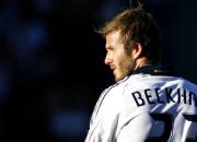 九游体育官方入口-赛道新王诞生，雷诺车队完胜梅赛德斯，拉塞尔惊艳四座改写F1格局