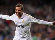 九游娱乐官方网站-瑞典队轻取波兰队，奥恰洛夫状态火热成全场焦点