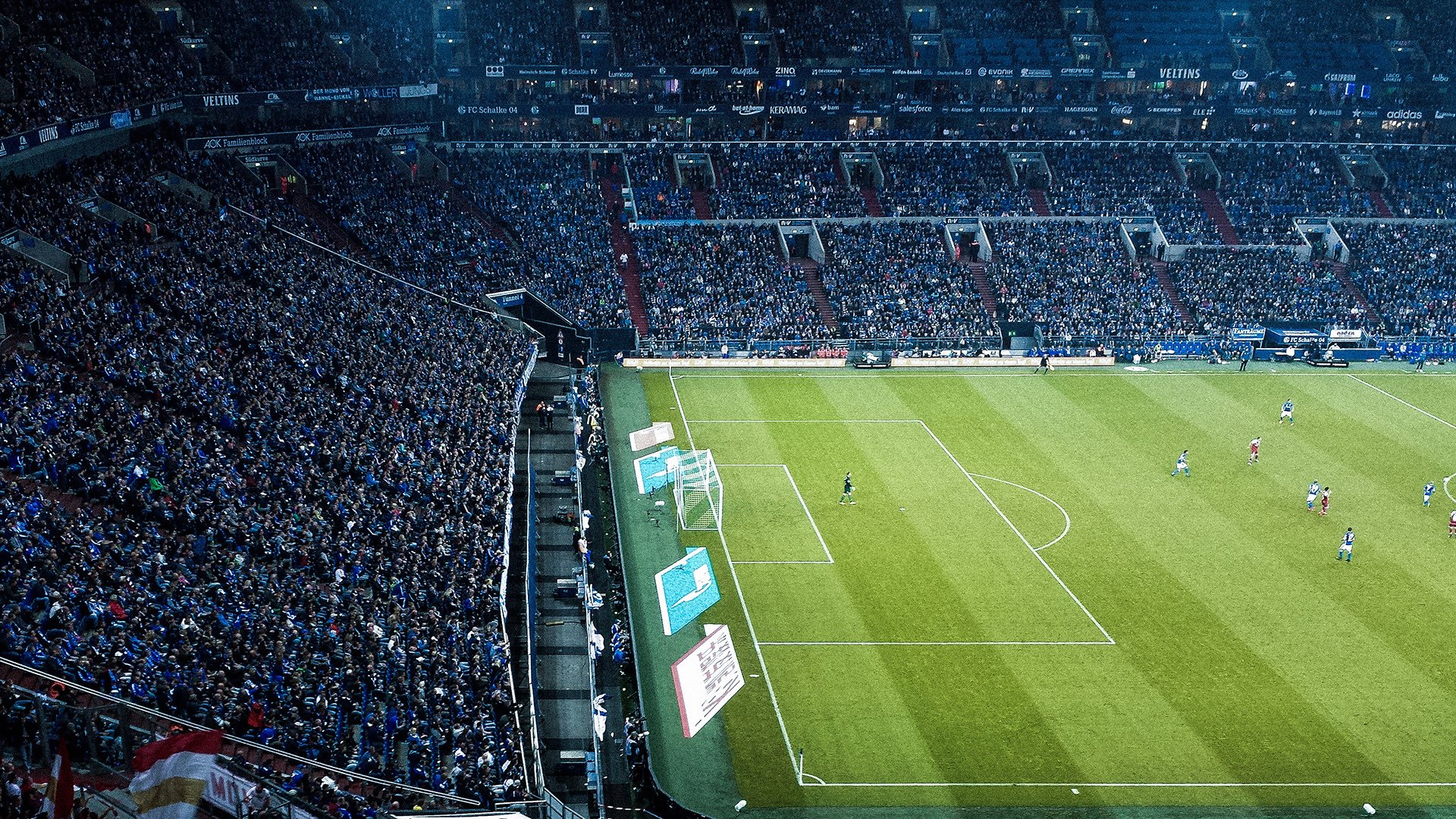 北欧冷锋与南美热舞,当挪威悬念终结,迪马利亚在欧冠之巅接管比赛